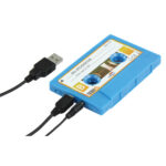 BasicXL draagbare speaker blauw  (lijkt op cassettebandje) LET OP!!! NIET OM IN EEN CASSETTEDECK TE DOEN - Afbeelding 2
